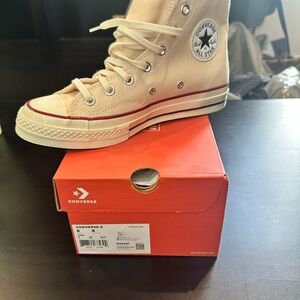 Converse All Star High-Tops in Beige